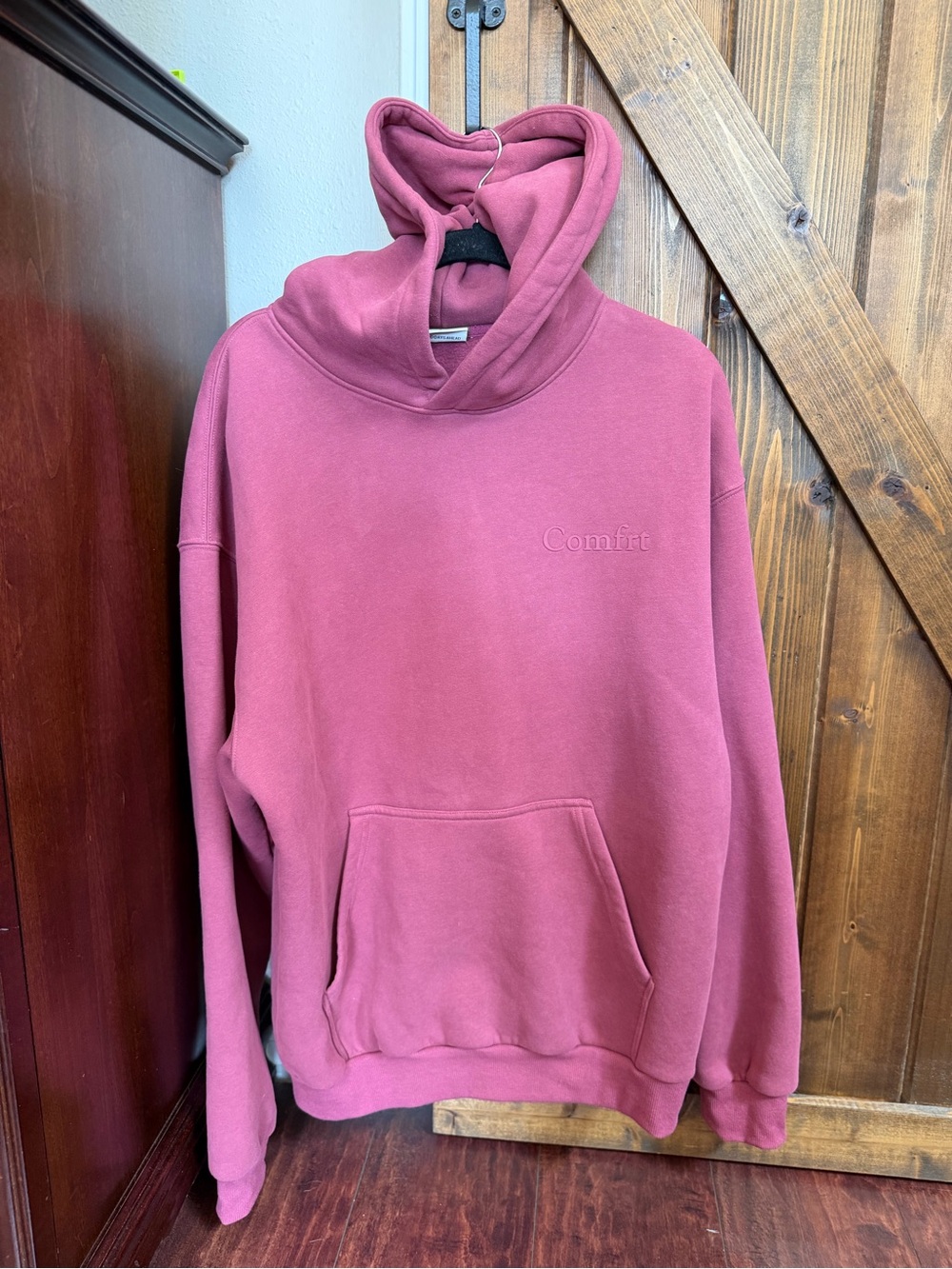 Comfrt Unisex Travel Essentials Hoodie & Sweatpants Set Berry LG Worn Once EUC